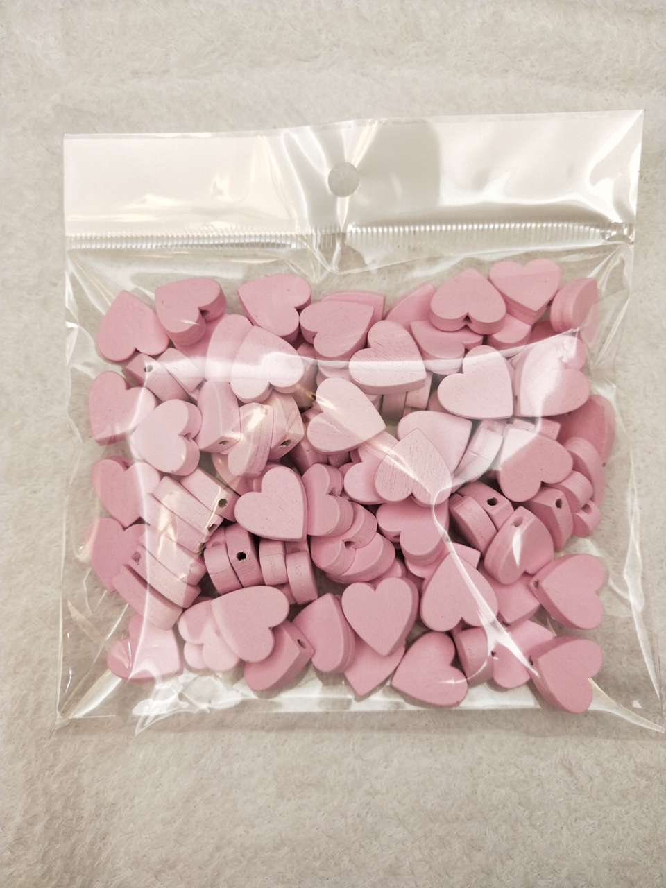 木制粉色爱心💗，100个/包