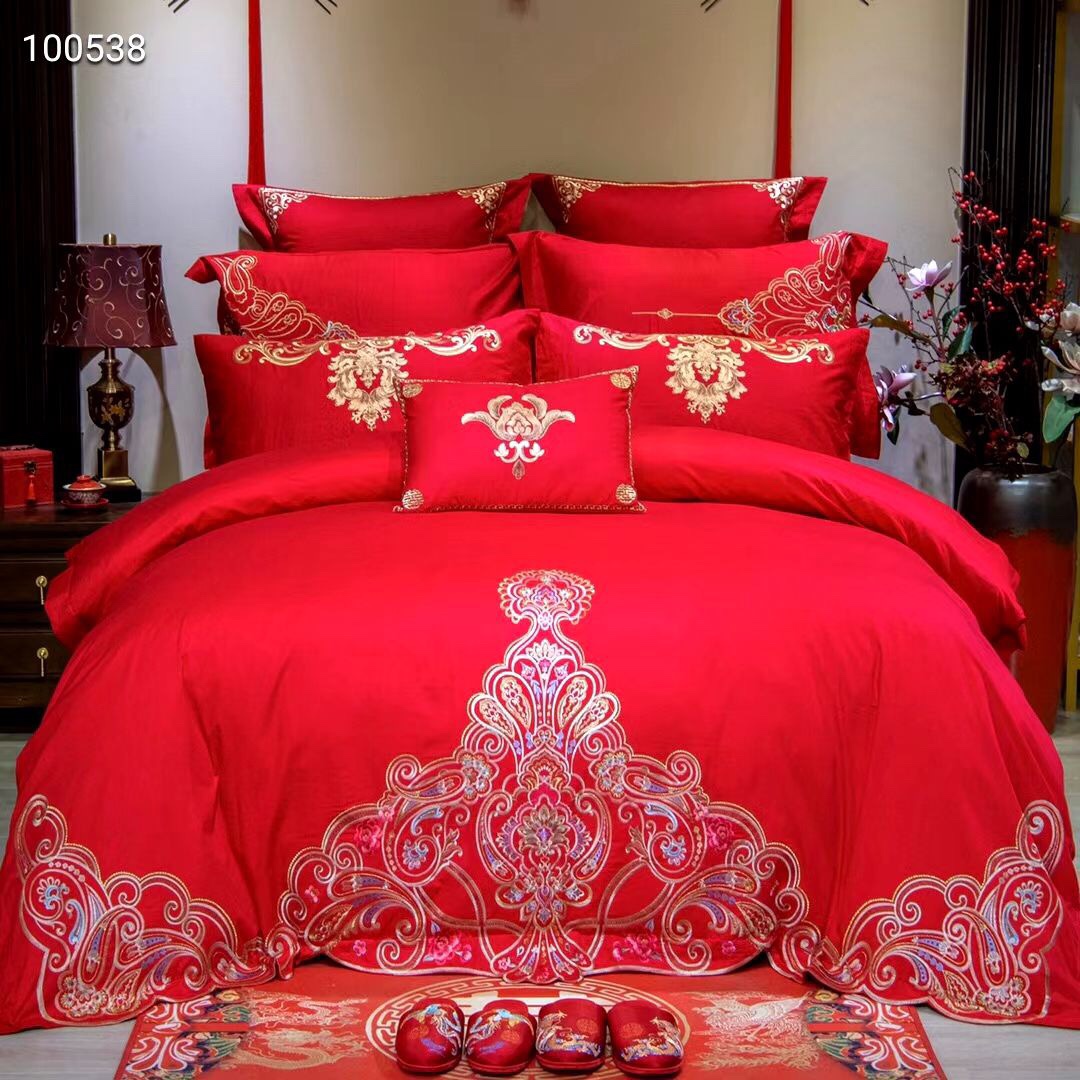 New wedding four-piece set, bright red all-cotton new wedding wedding quilt, over 40 to 80 pieces of pure cotton embroidered bedding (randomly sent), home textiles, duvet covers detail image 10