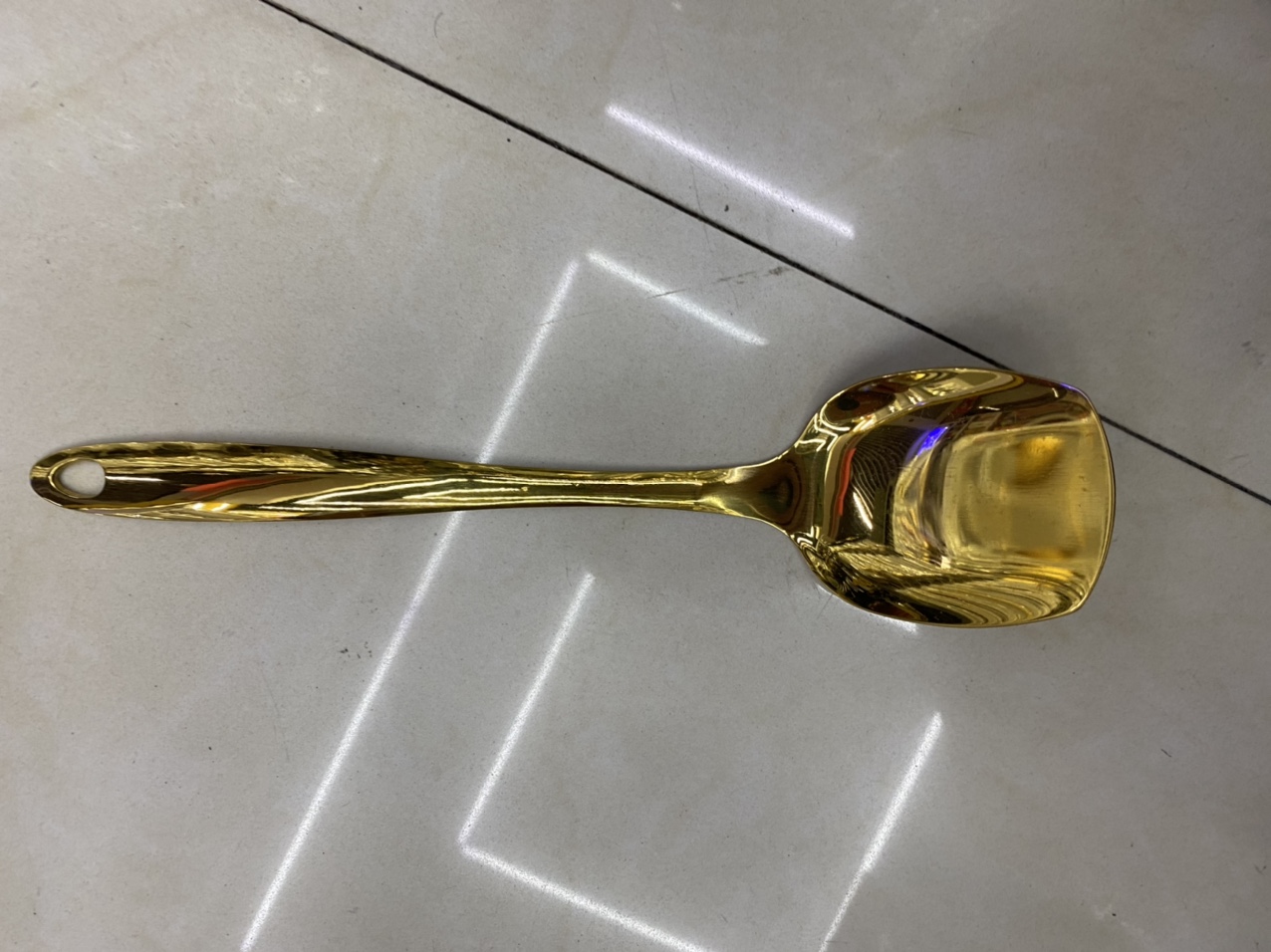 Titanium gold kitchen gadgets