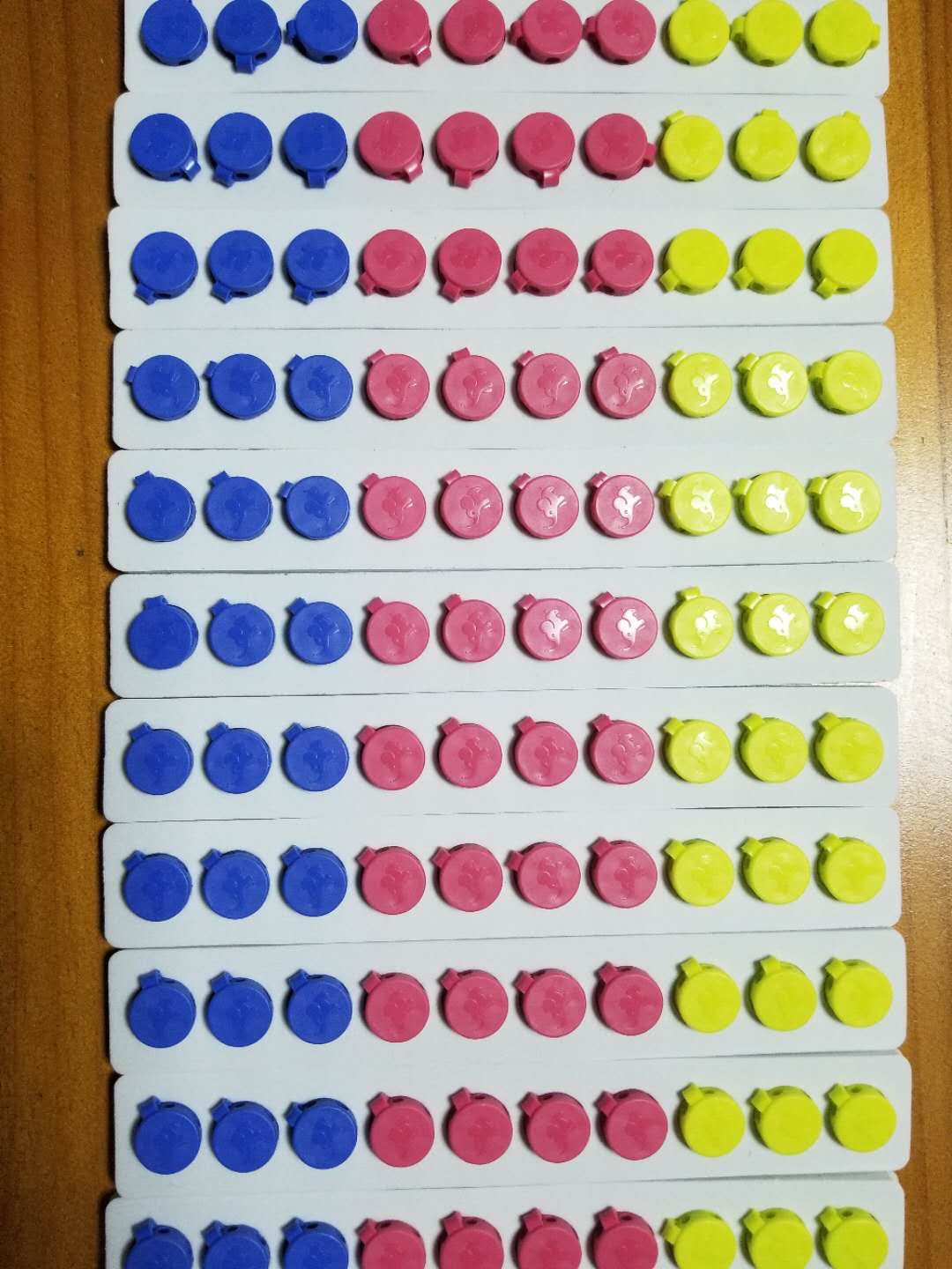 线上线下爆款数据线耳机线磁吸理线器高品质大象标无痕胶详情图9