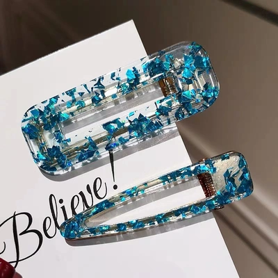 Hole Blue Through Bright Piece Duck Clip