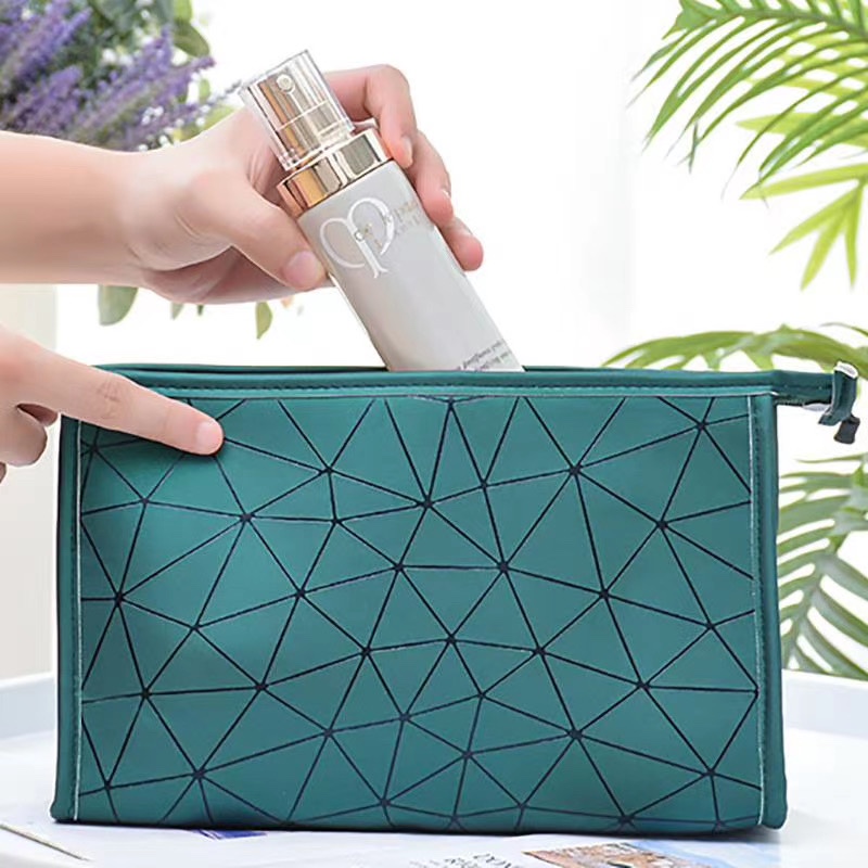 Makeup Bag 2 Specification image