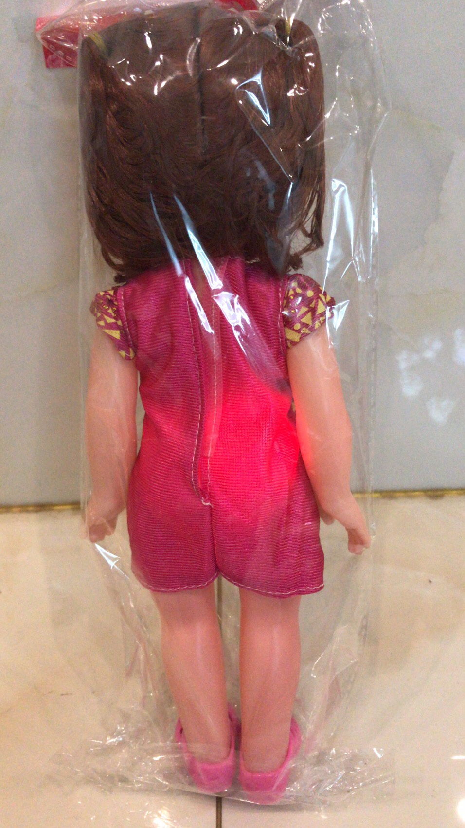 Barbie doll, with music and lights Application Scenario
