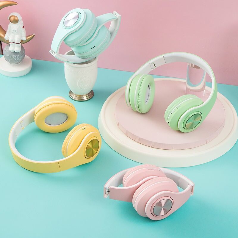 The colorful and luminous Bluetooth wireless headphones are a type of over-ear headset that is compatible with music and calls on all mobile phones and popular headphones Item Picture