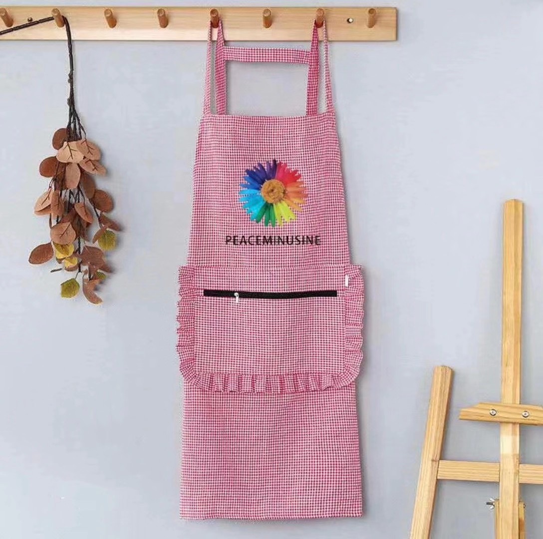 Cotton Plaid Daisy Apron