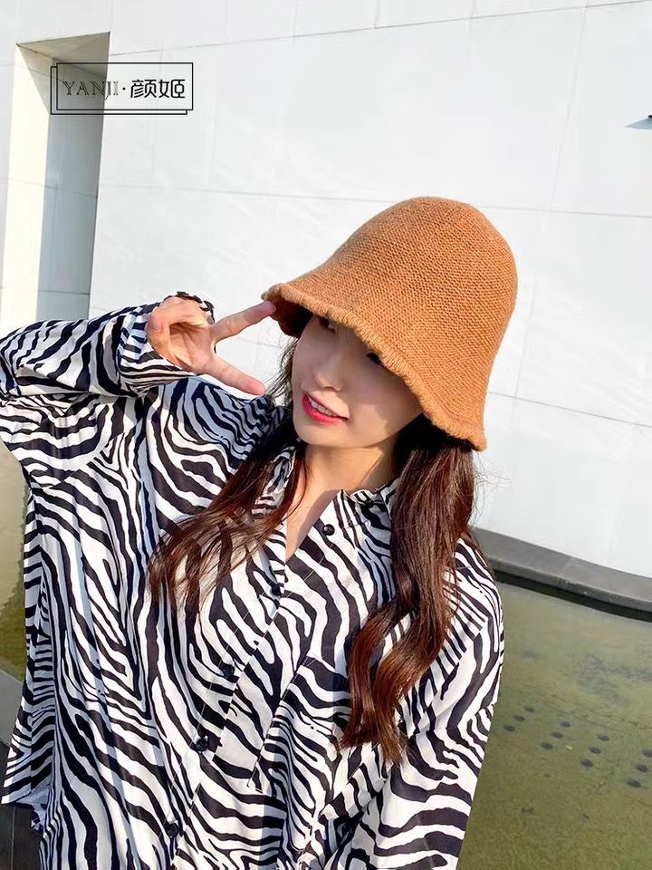 2020 sombrero de pescador mujer moda marca cara cara pequeña influencers versión coreana moda sombrero cubo negro cachemira punto sombrero versátil estilo de otoño de las mujeres
