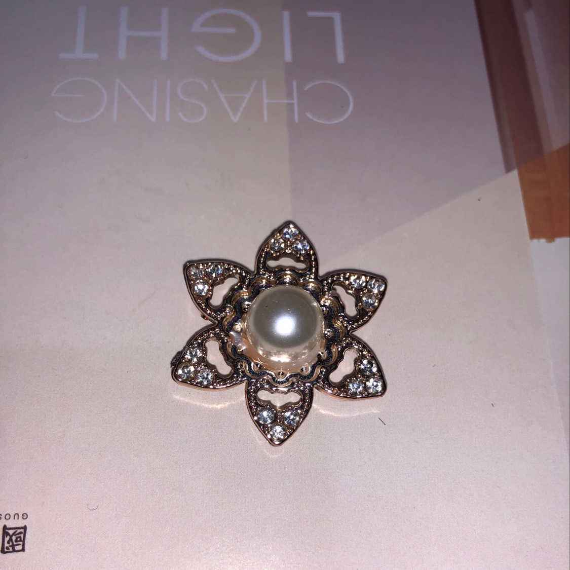 Pearl Petal Accessory Application Scenario