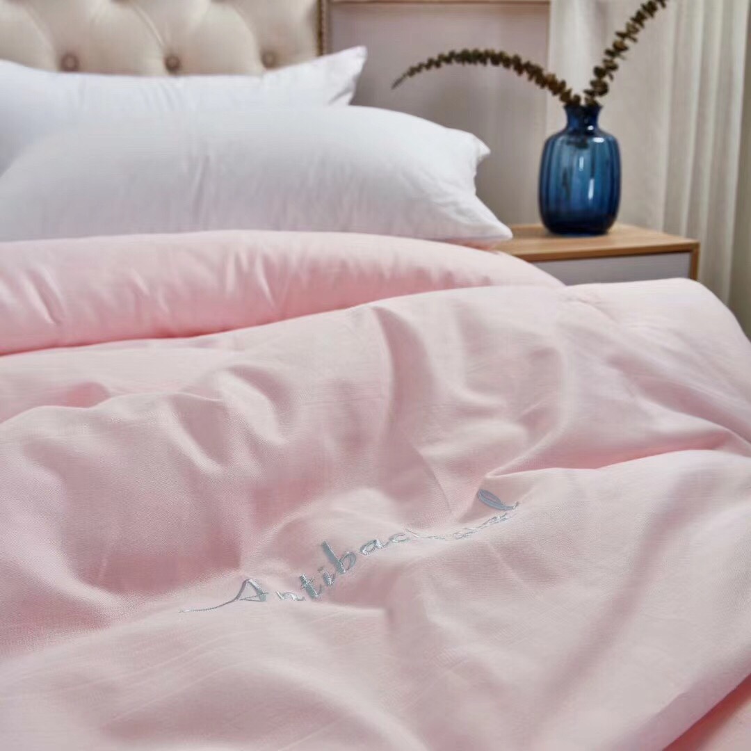 Mite-proof and antibacterial winter quilt core, warm pure cotton winter quilt Application Scenario