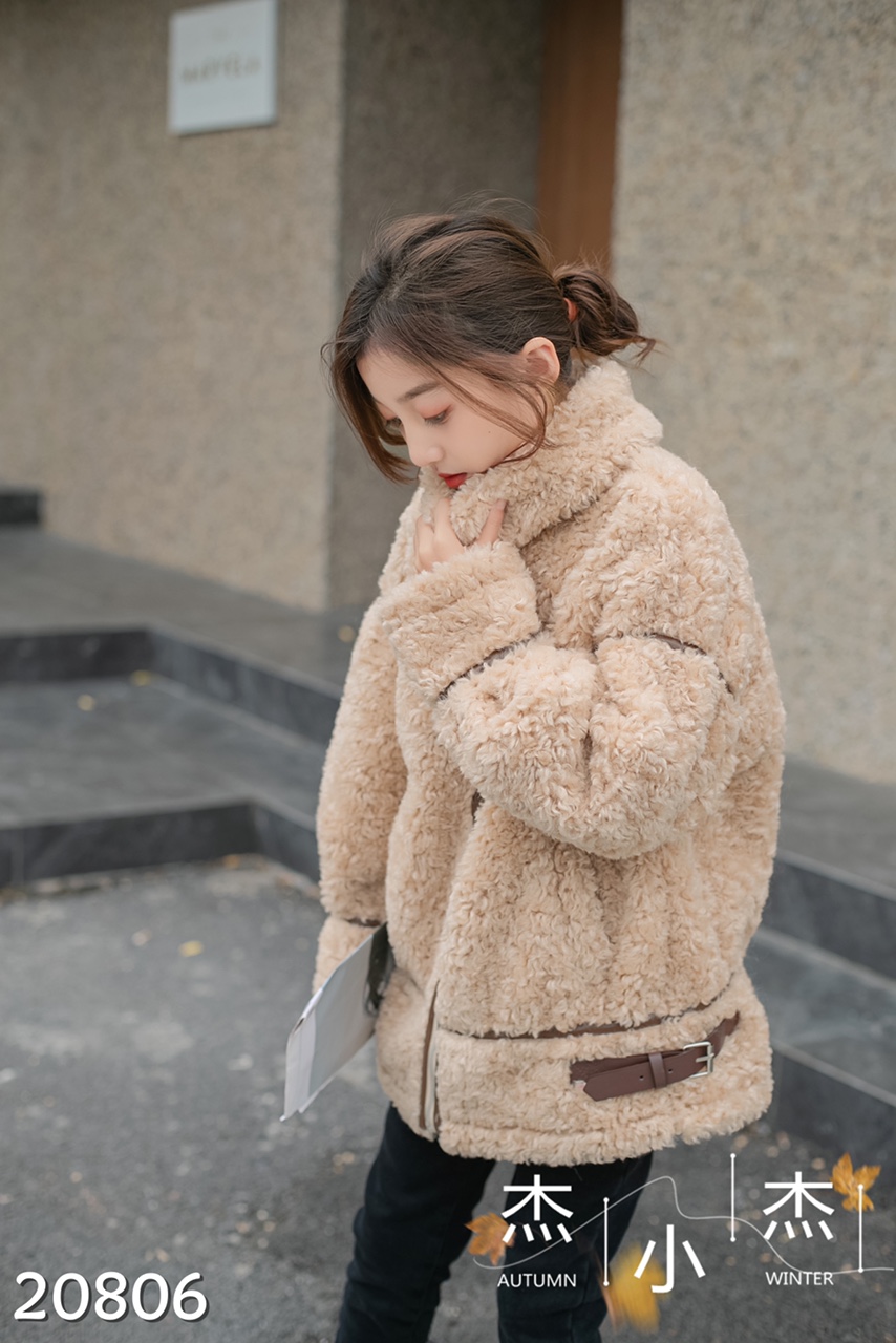 Big boy fur one-piece coat full figure