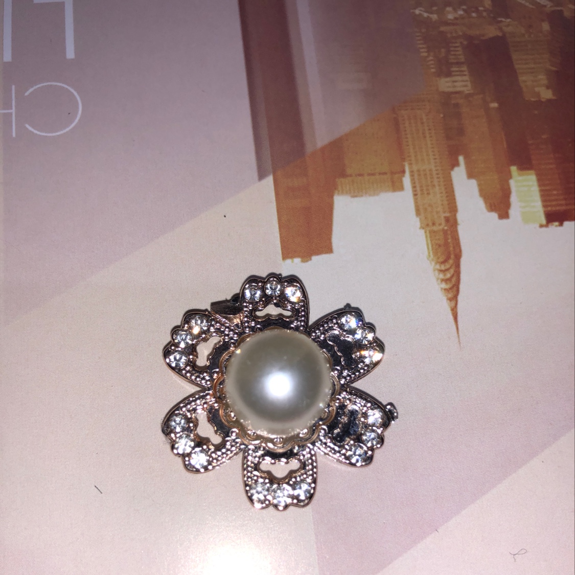 Pearl Petal Accessory details Picture