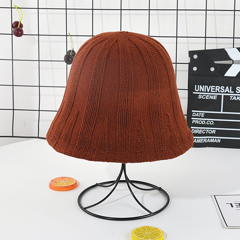 Cashmere pit striped women's bucket hat, fashionable, trendy, casual and versatile hat, a small fisherman hat that shows off your face in autumn and winter Item Picture
