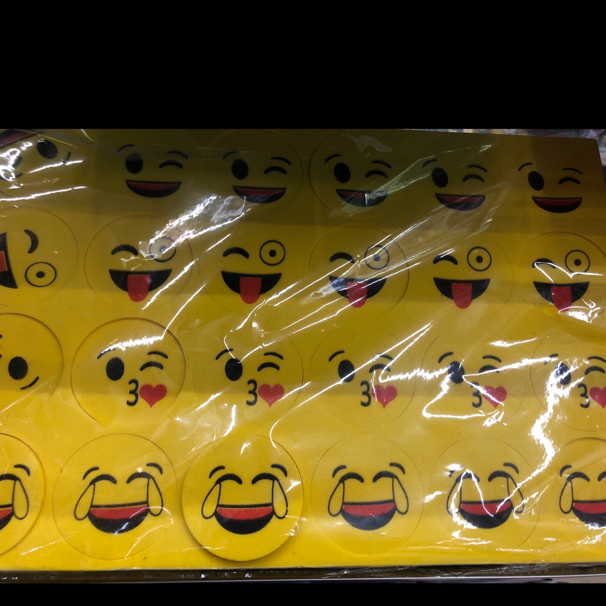 Smiling face an eraser thumbnail