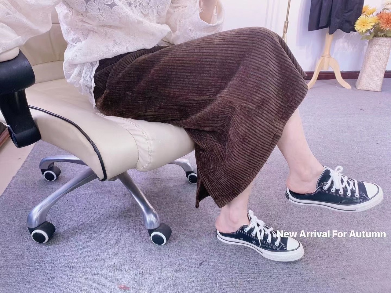 灯芯绒半裙包裙直筒百搭款秋冬咖啡色