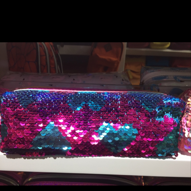 Octagon glitter pen case 3