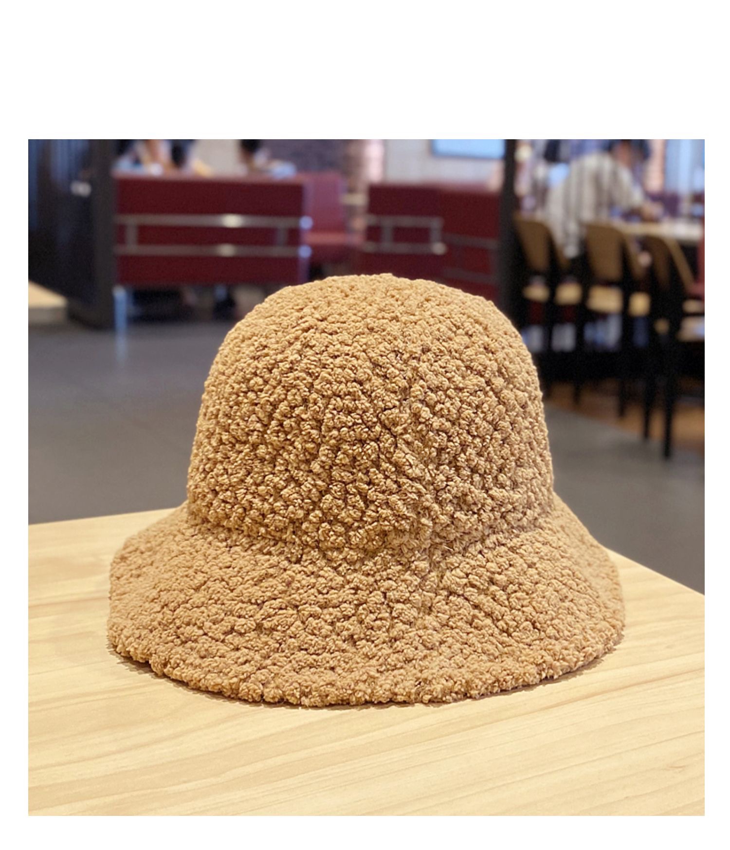 Japanese-style large-brimmed, fluffy fisherman's hat, women's autumn and winter teddy fleece solid color lambskin wool warm and versatile wide-brimmed basin hat detail image 6