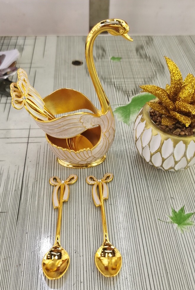 天鹅座带刀叉架