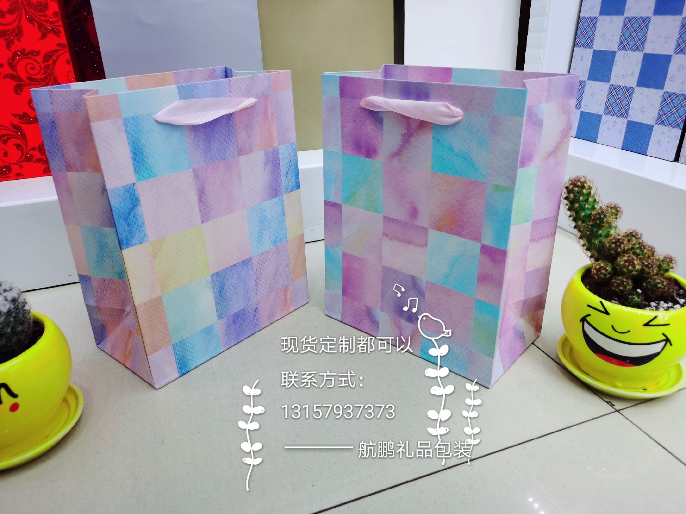 厂家现货手提牛皮纸袋定做装商场礼品包装袋购物纸袋定制印logo