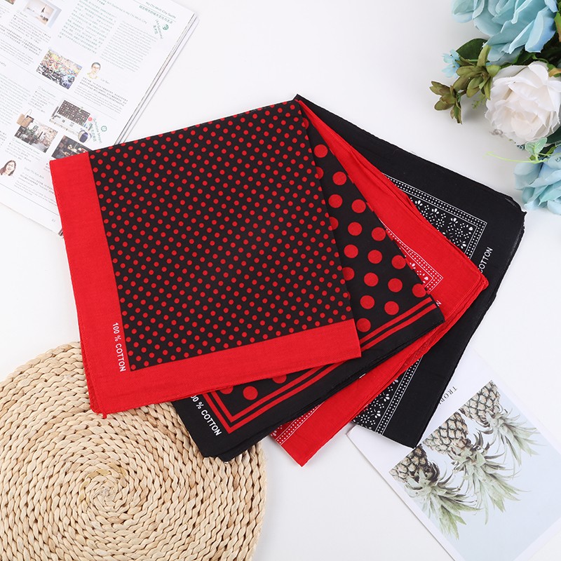 Hao Hao Headscarf Manufacturers Direct For Europe And The United States Men And Women Outdoor Sports Headscarf Hip-Hop All Cotton Polka Dot Small Square Wholesale Magic Headscarf Application Scenario