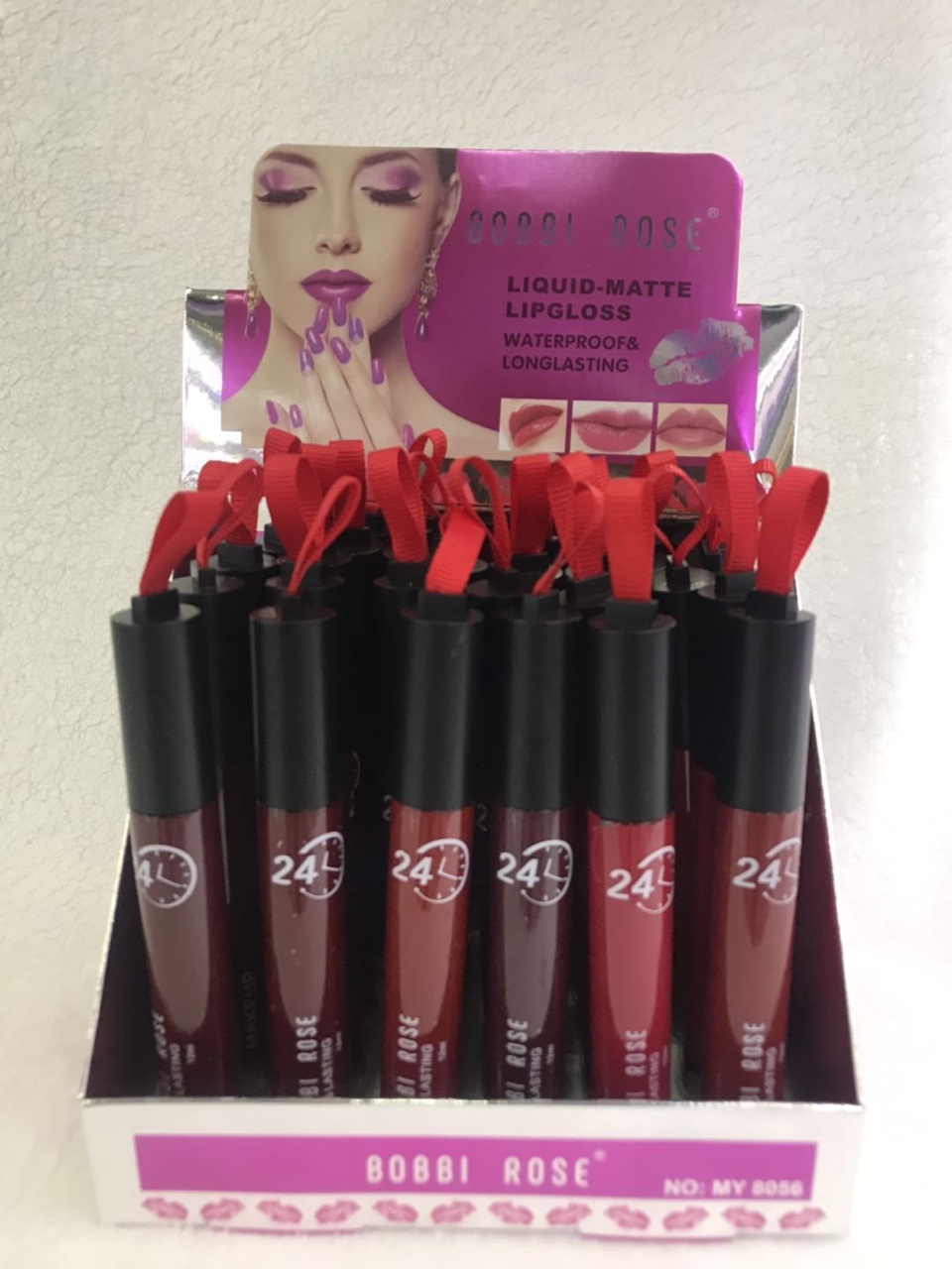 唇彩，口红 丝滑柔顺自然显色不易掉色彩妆图