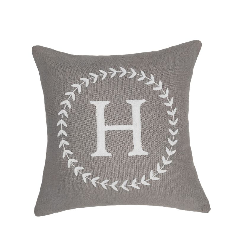 Nordic-style letter-shaped pillow cushion cover, simple and modern sofa office backrest sample room headboard pillow cover Application Scenario