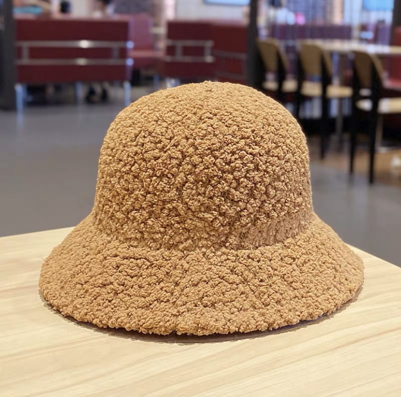 Japanese-style large-brimmed, fluffy fisherman's hat, women's autumn and winter teddy fleece solid color lambskin wool warm and versatile wide-brimmed basin hat detail image 2