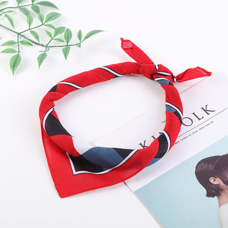 Hao Hao Headscarf Manufacturers Direct For Europe And The United States Men And Women Outdoor Sports Headscarf Hip-Hop Hip-Hop Cotton Checkered Small Square Wholesale Magic Headscarf Application Scenario