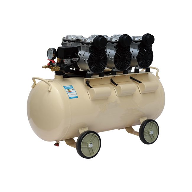 无油空压机/空气压缩机白底实物图