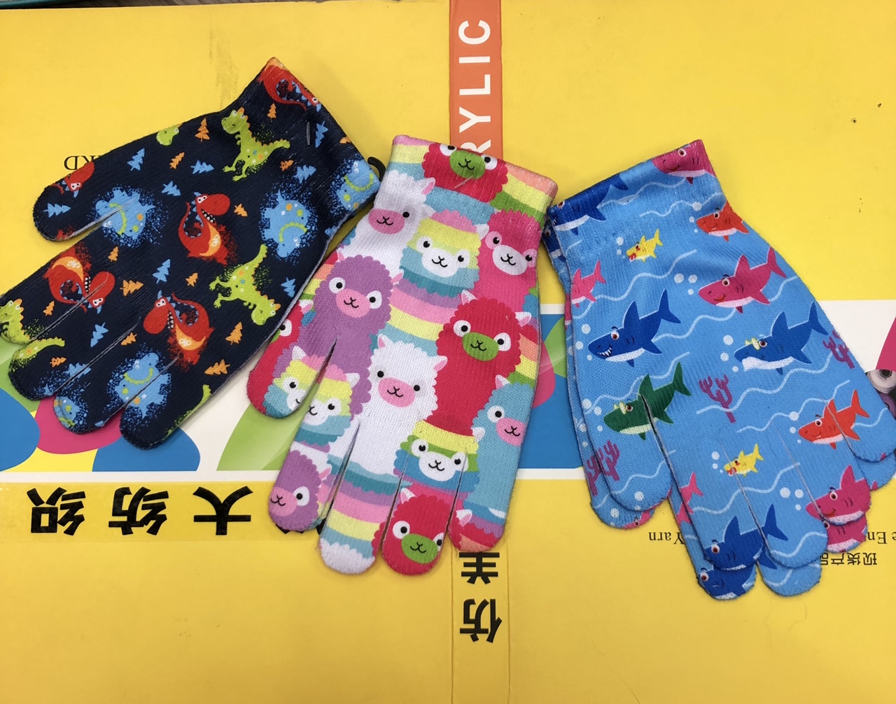 Tie Dye Printed Gloves Easy To Use Gloves Multi-Colored Gloves Practical Gloves 5 details Picture