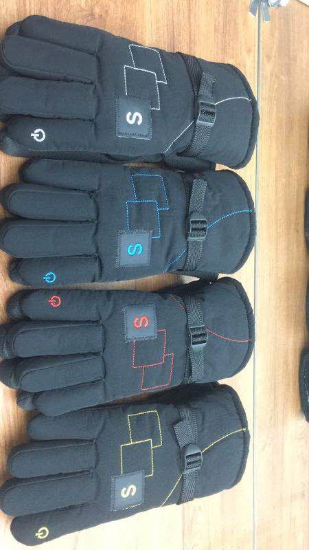 Cycling Gloves Warm Gloves Explosive Fashion Durable Gloves Manufacturers Direct Sales Style Variety Price Negotiable 182