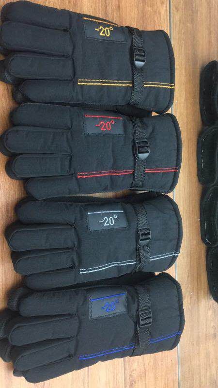 Cycling Gloves Thermal Gloves Variety Of Styles Price Negotiable 104