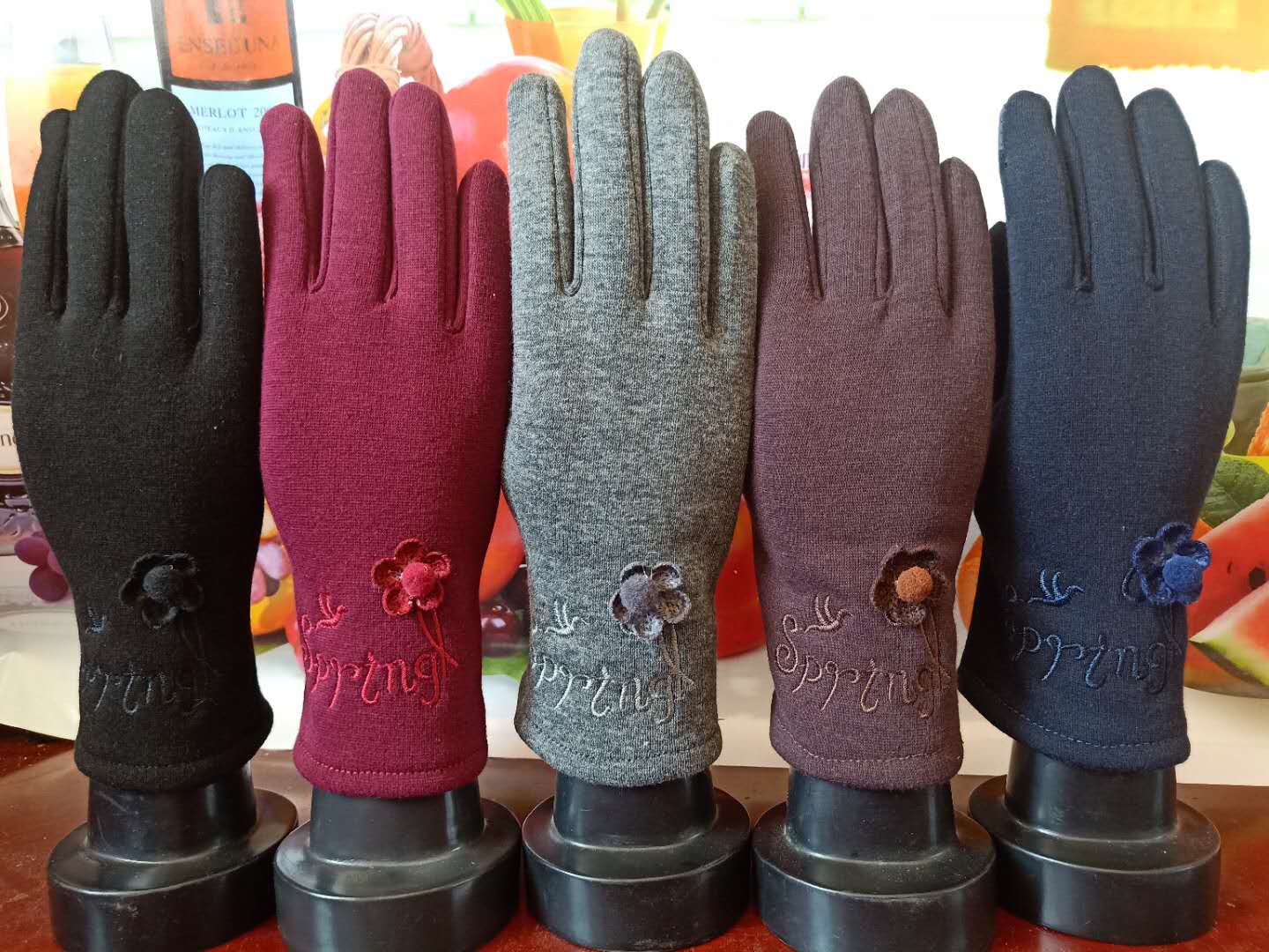 Cycling Gloves Thermal Gloves Variety Of Styles Price Negotiable 127