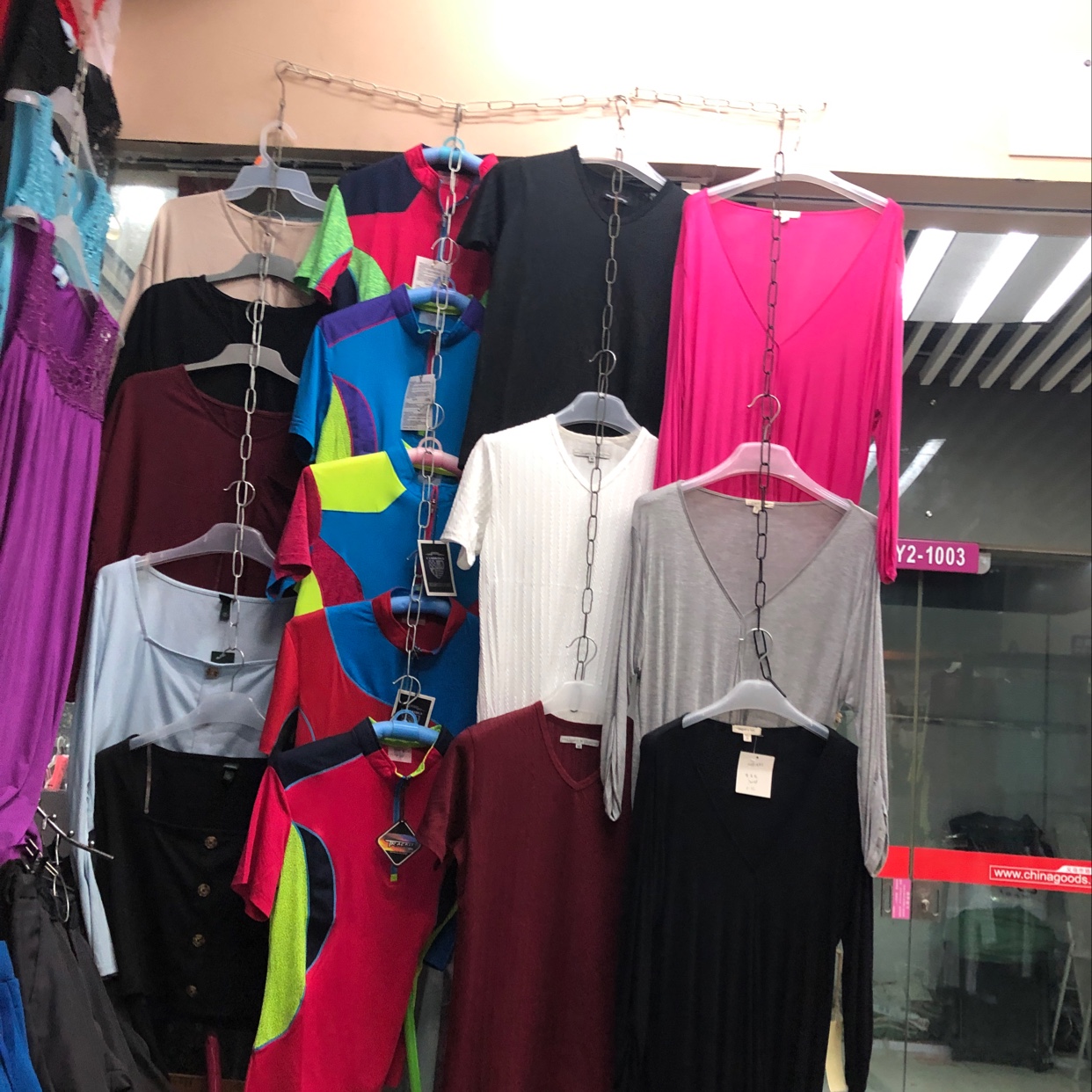 Luo Sino-US foreign trade inventory clothing describe pic - 7