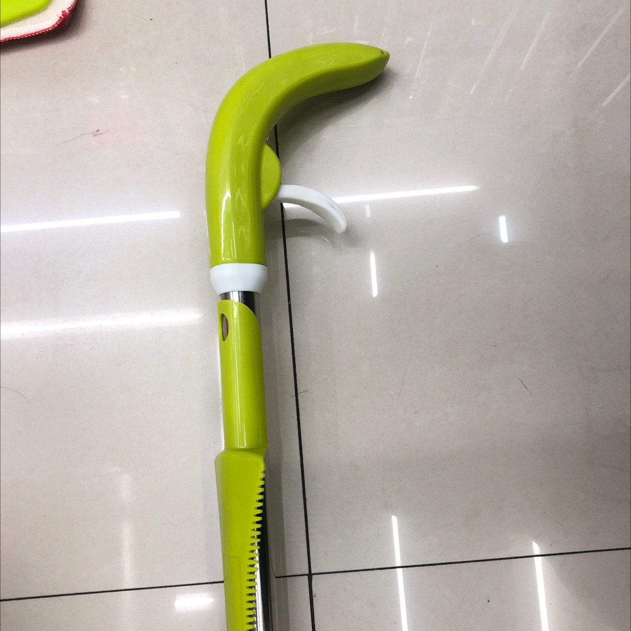 The Minions Squirt Gun Application Scenario