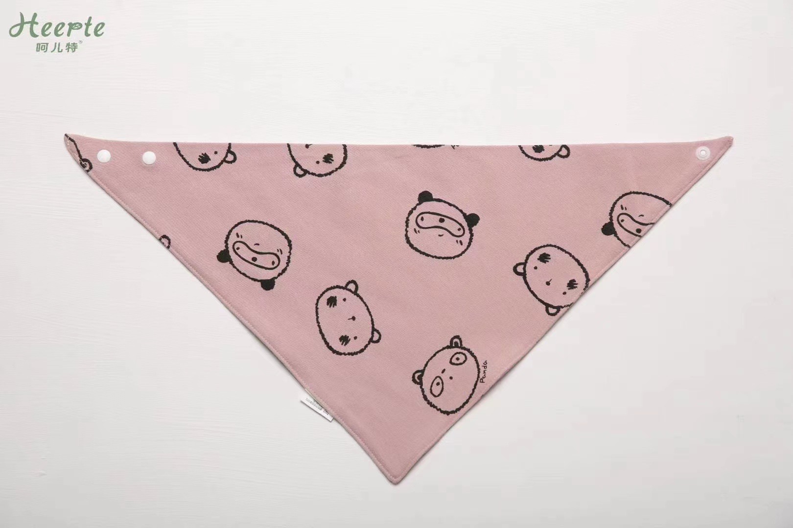 [Heer Special New Product: Korean Version Of Little Lion Triangle Towel] Pure Cotton Skin-Friendly Fabric Soft And Comfortable
Fresh And Soft Background Color With Cute And Cute Print
Exquisite Workmanship
Elegant Little Lion Stickers Specification drawing