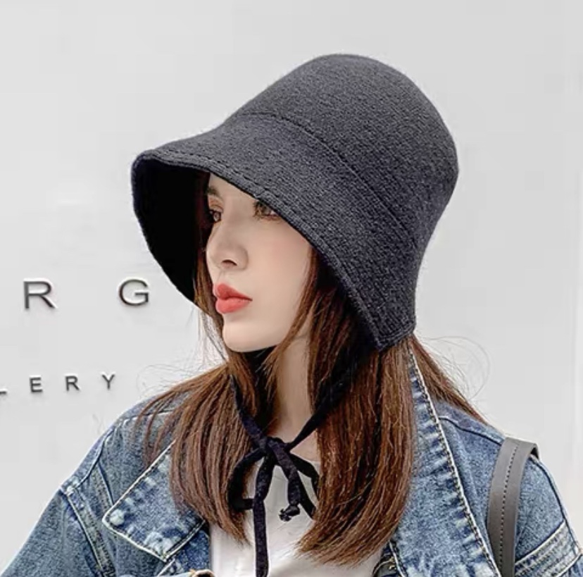 Cashmere drawstring fisherman's hat for women, autumn and winter, Korean style, trendy, Japanese style, cute and face-enhancing, small knitted, fresh and simple, French small brim basin hat details Picture