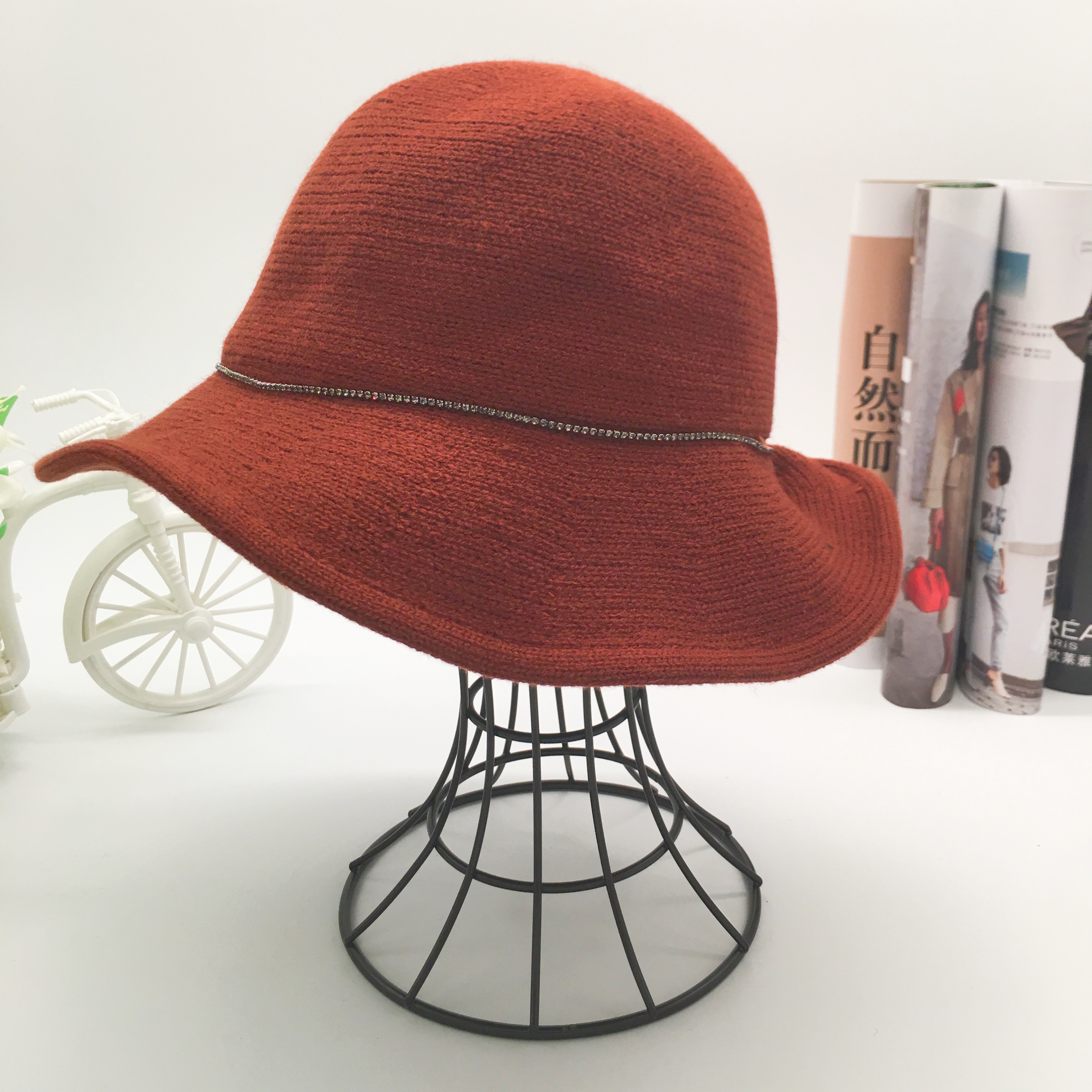 Woolen hats, children's autumn and winter Korean style fisherman hats, women's top hats, women's hats, versatile Japanese knitted hats, women's diamond chain decorations undefined