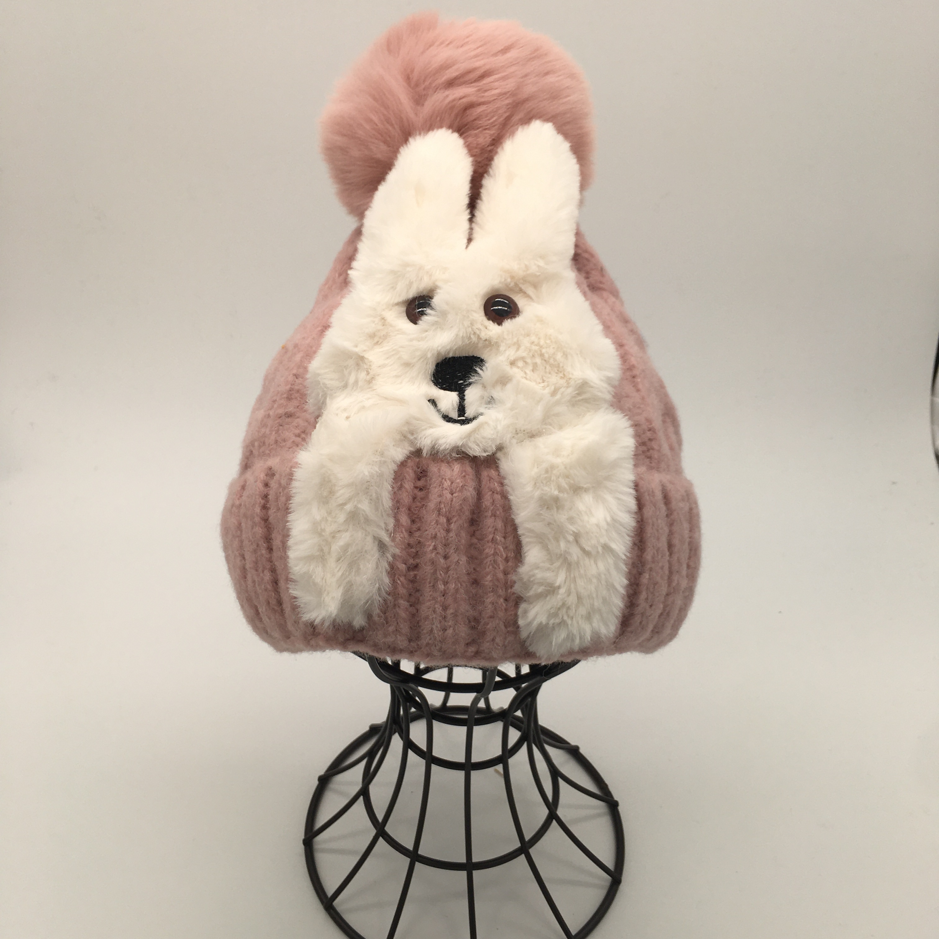 2020 Cute and adorable rabbit watermelon hat, sweet and girlish knitted hat, women's knitted woolen hat Specification image