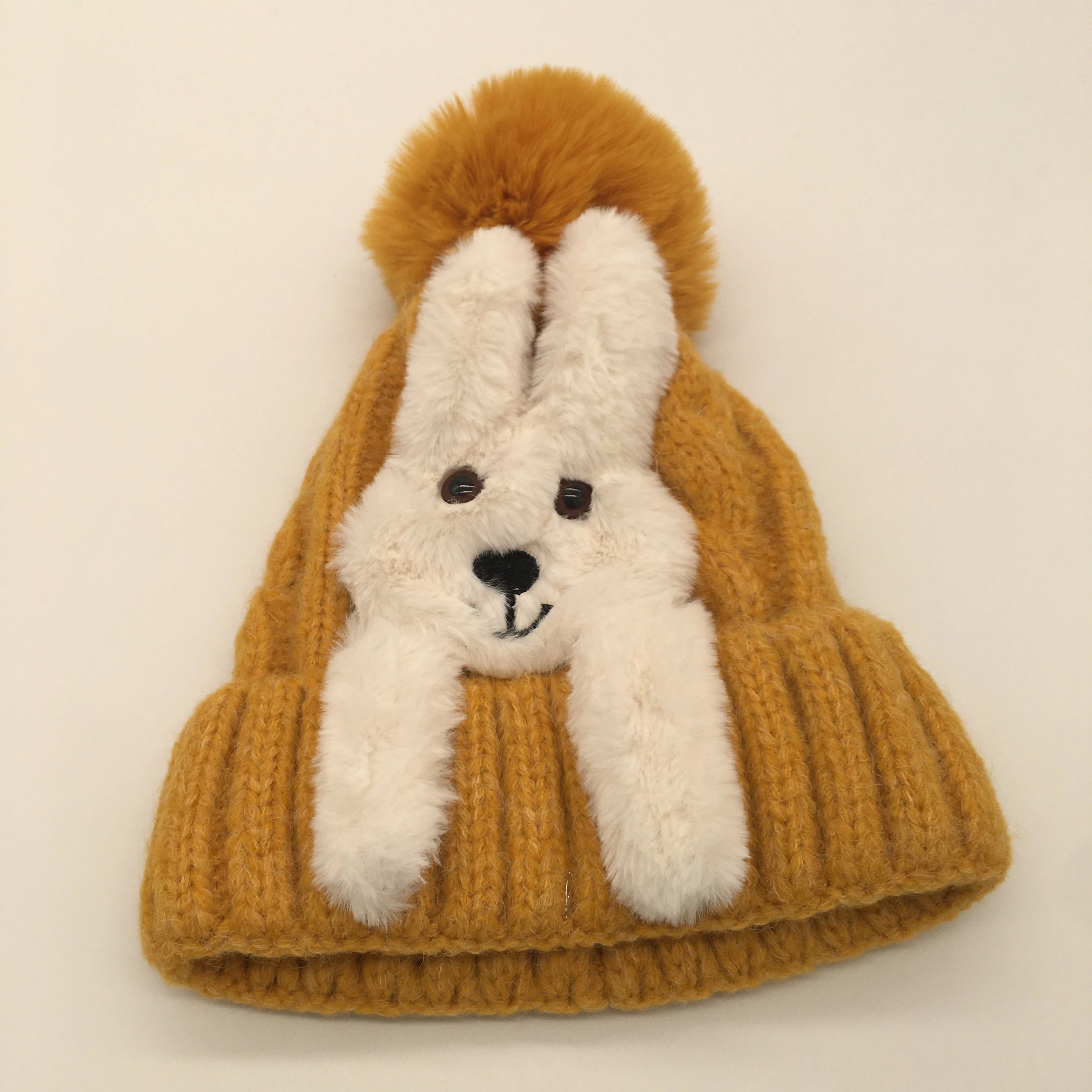 2020 Cute and adorable rabbit watermelon hat, sweet and girlish knitted hat, women's knitted woolen hat detail image 6