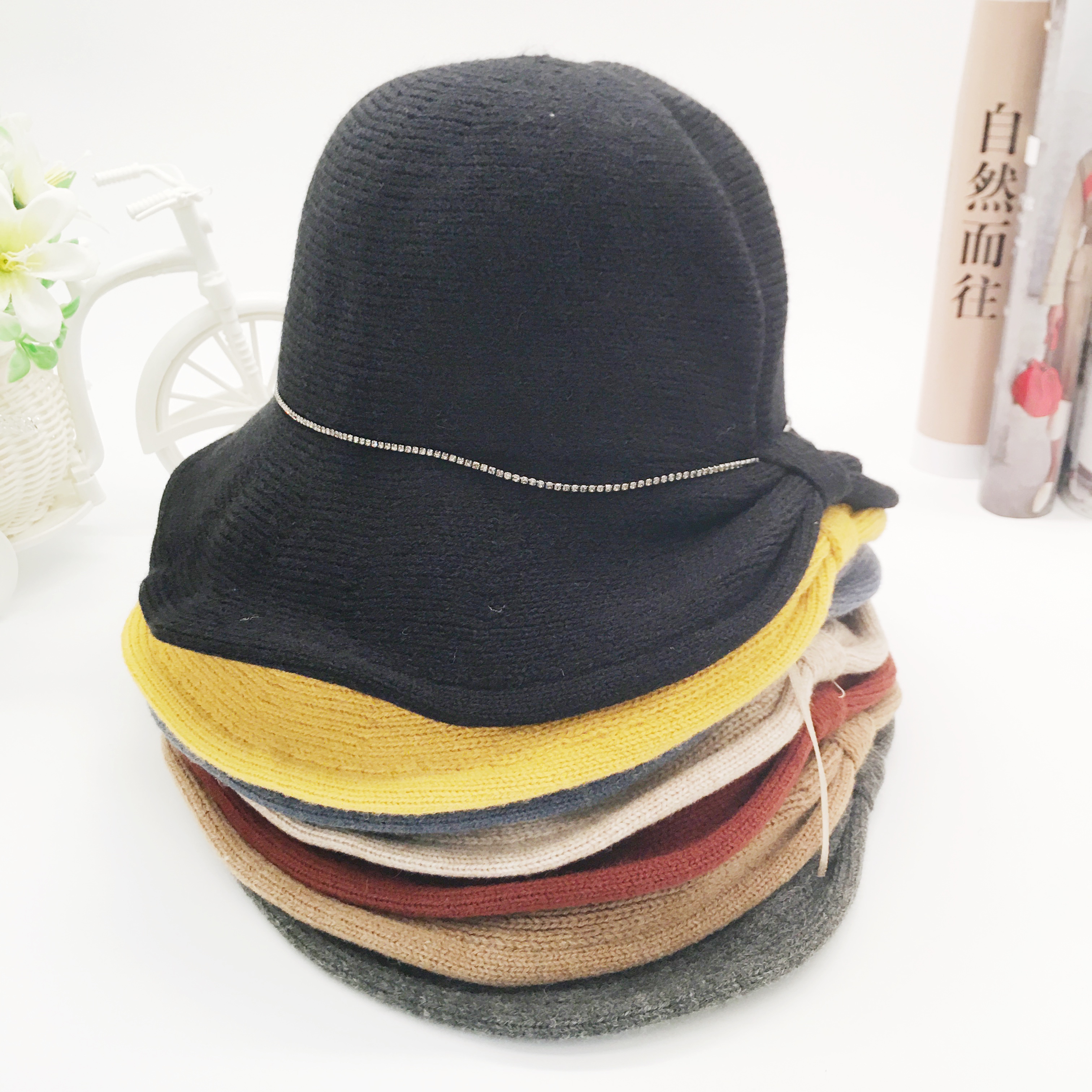 Woolen hats, children's autumn and winter Korean style fisherman hats, women's top hats, women's hats, versatile Japanese knitted hats, women's diamond chain decorations undefined