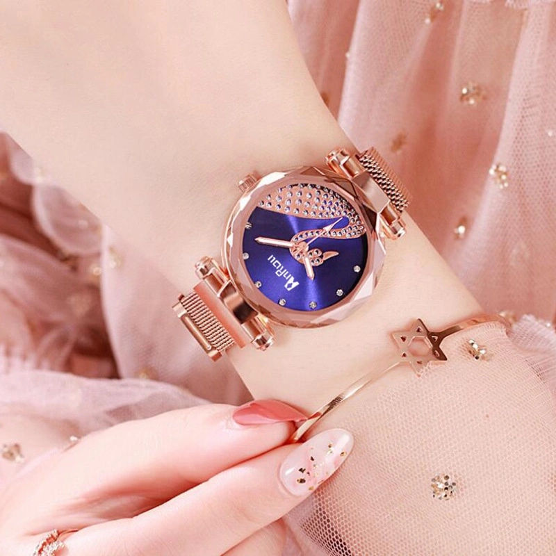 The Little Duck fashion watch is versatile and simple detail image 4