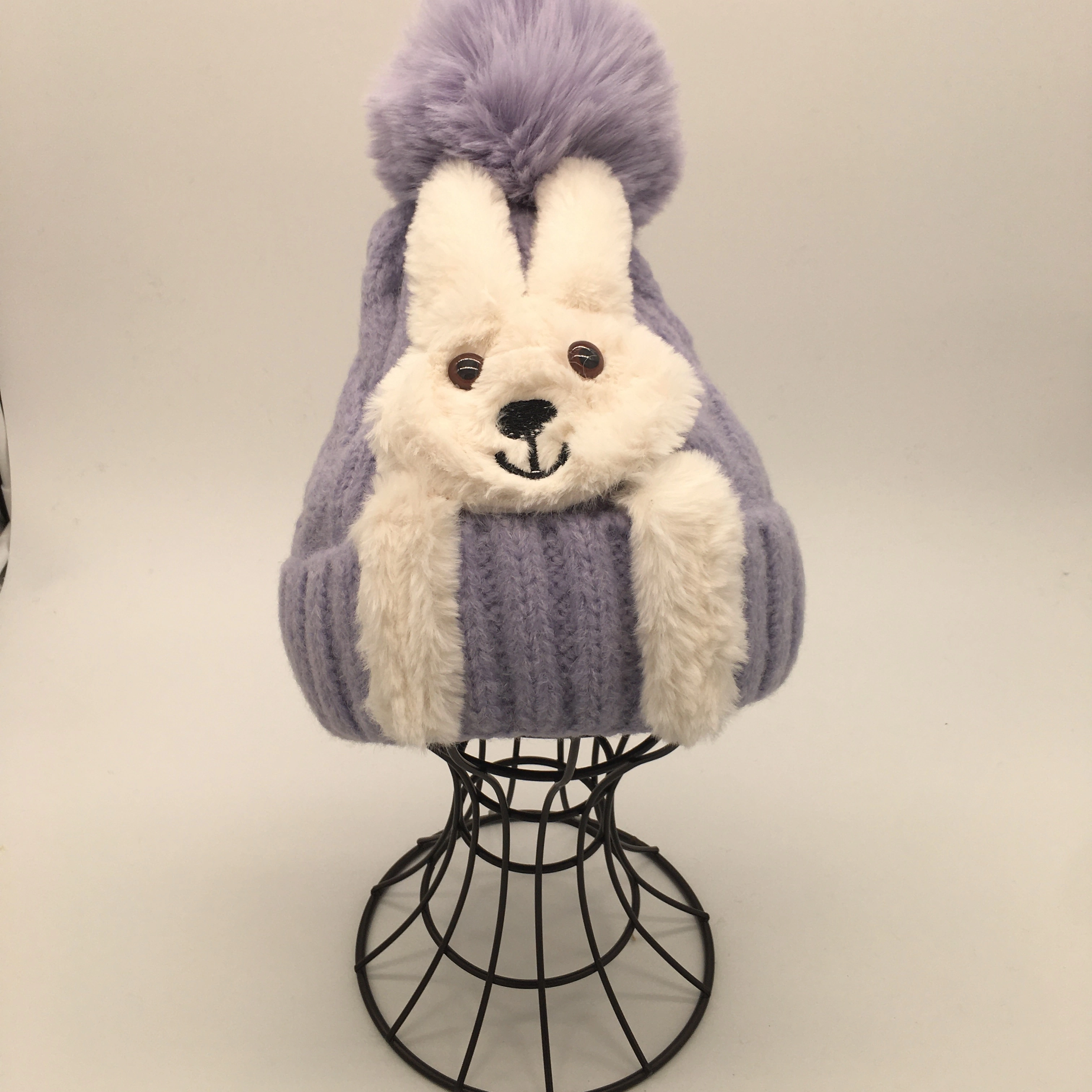 2020 Cute and adorable rabbit watermelon hat, sweet and girlish knitted hat, women's knitted woolen hat detail image 4