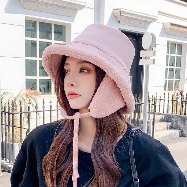 New autumn and winter Japanese niche double-sided fisherman's hat, thickened suede and lambskin for women, warm, ear-protecting and neck-protecting cute basin hat Item Picture