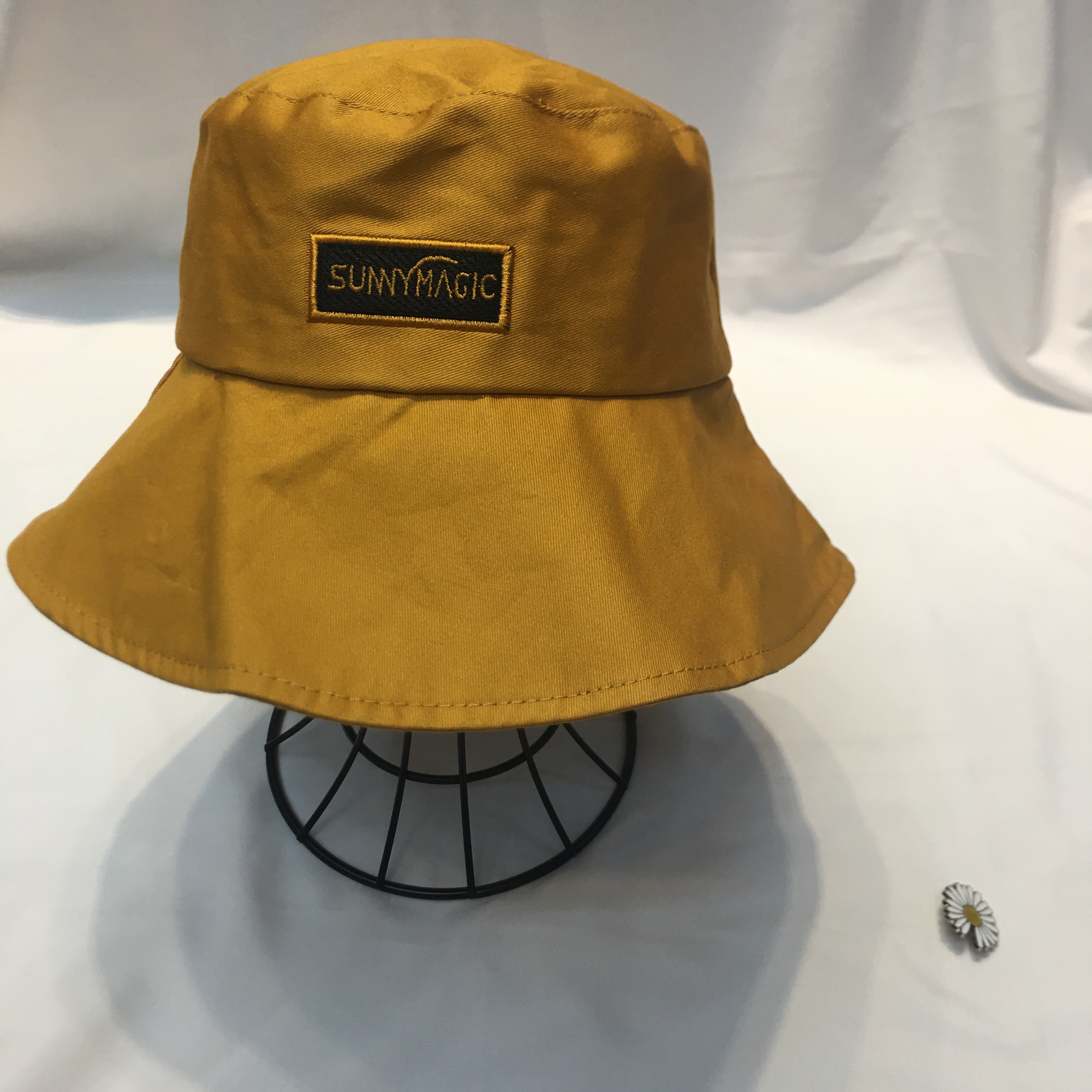Japanese-style fisherman hats for summer, Korean-style trendy basin hats, couple hats for women, embroidered letter bucket hats, sun protection and shade hats for spring and autumn Specification image