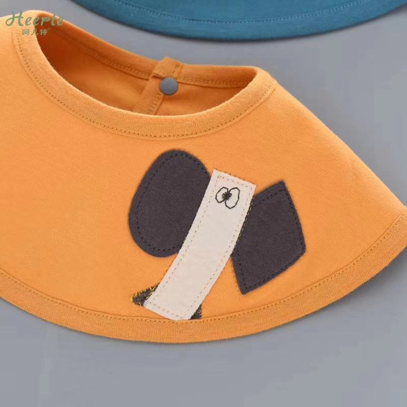 【 Waterproof Cotton Abstract Art Round Bib 】
The Original Pattern Of The Designer
Animals, Color Blocks, Technology As The Theme
Pure Cotton Cloth With Exquisite Embroidery Film Decoration
Light Colors Are Matched With Collisions undefined