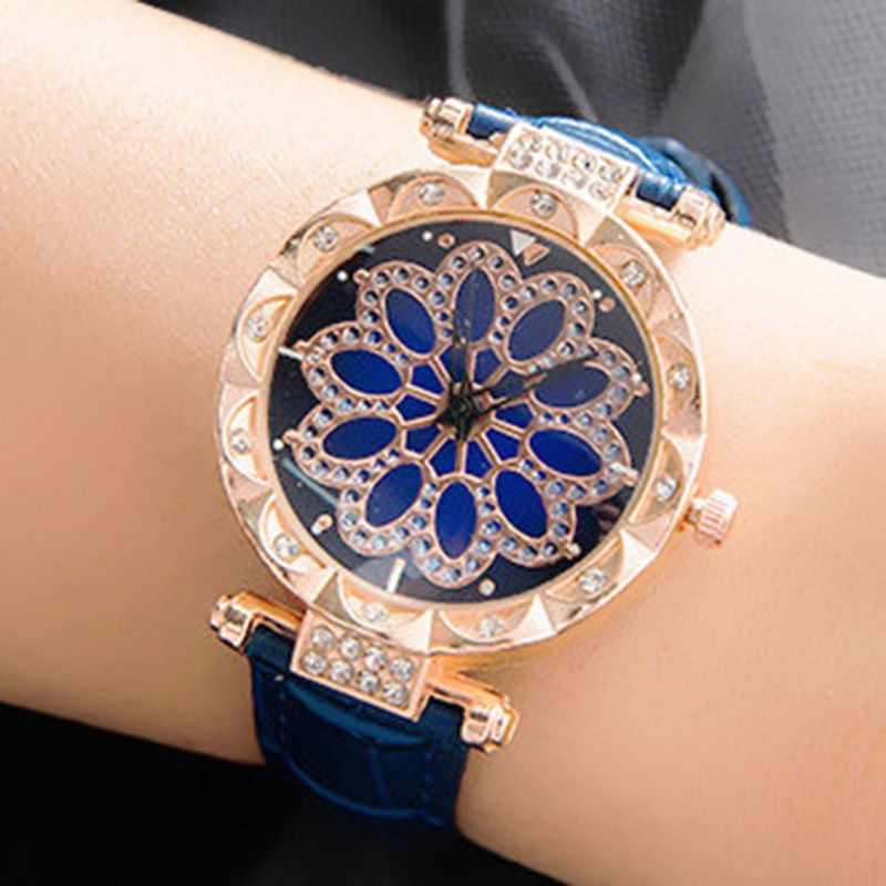 Adult watches with eye-catching fashionable leather straps details Picture