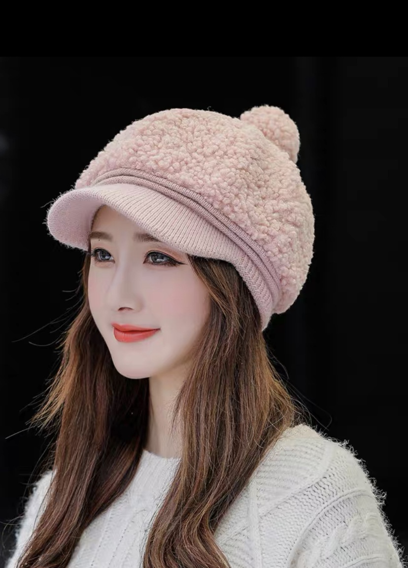 Women's autumn and winter sheepskin plush octagonal hat, warm and thick beret, Korean style versatile, duck tongue knitted hat trend detail image 6