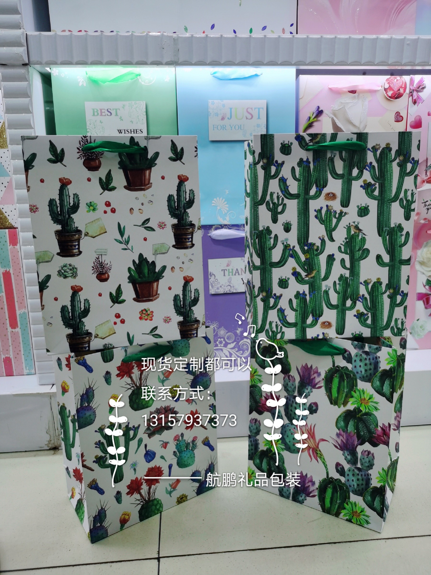 Factory in-stock hand-painted cactus gift bags, personalized white card plant potted plant hand-held bags, paper bags, custom printed logo pic 6