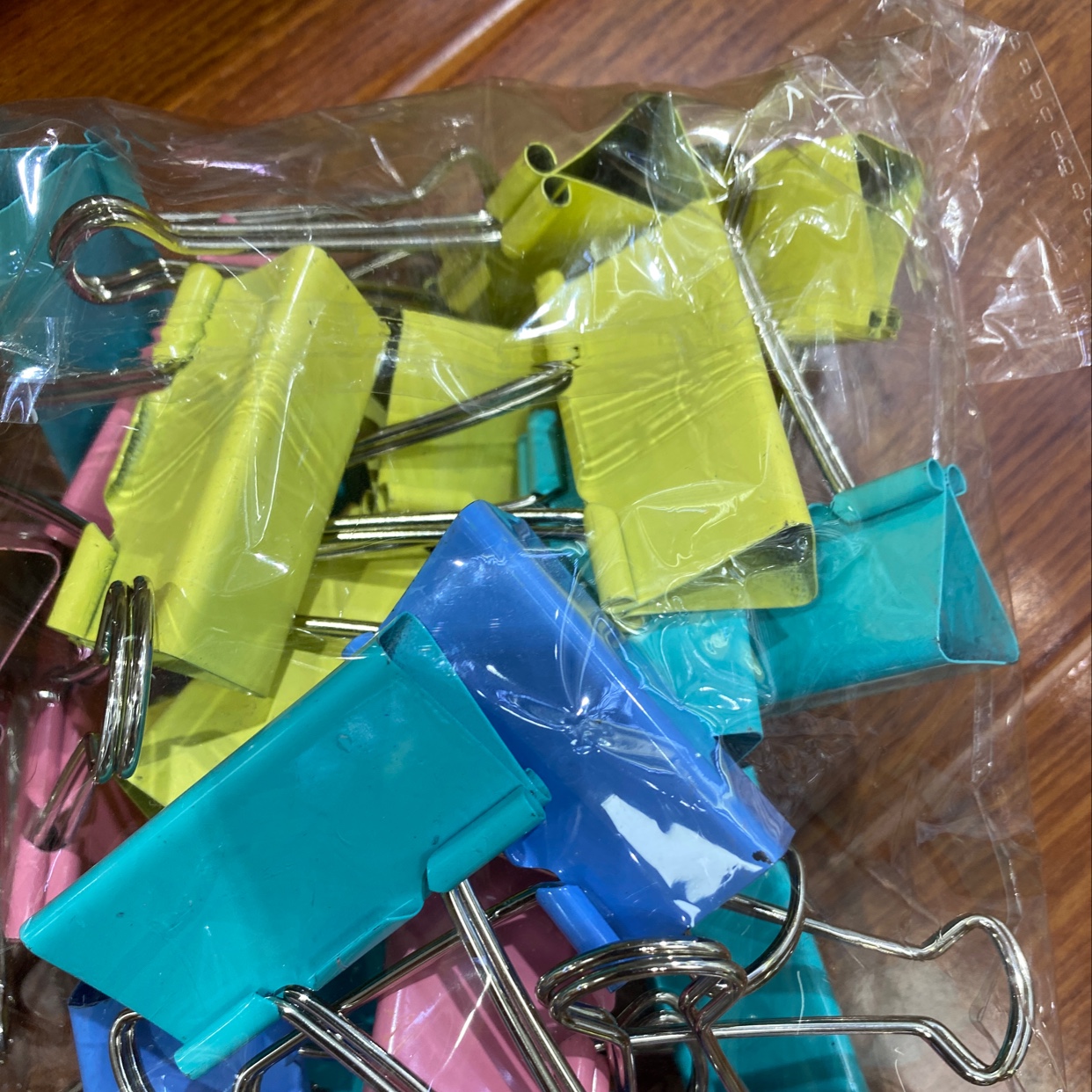 41 Long-tail clips mixed, large clips for stationery, small multi-functional book clips, test paper clips, swallowtail clips, phoenix-tail clips, file clips, stationery ticket clips, office supplies, metal small clips for fixation