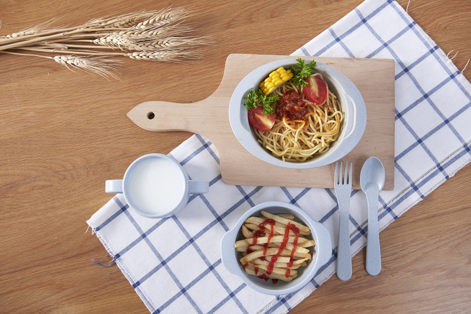 小麦秸秆儿童碗餐具套装卡通造型叉勺水果盘碗详情图3