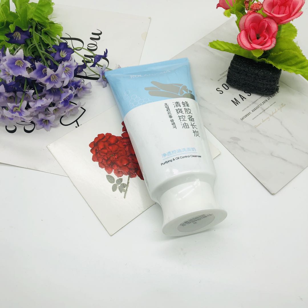 Lurangina propolis Long Charcoal Pure Oil Control cleanser full figure